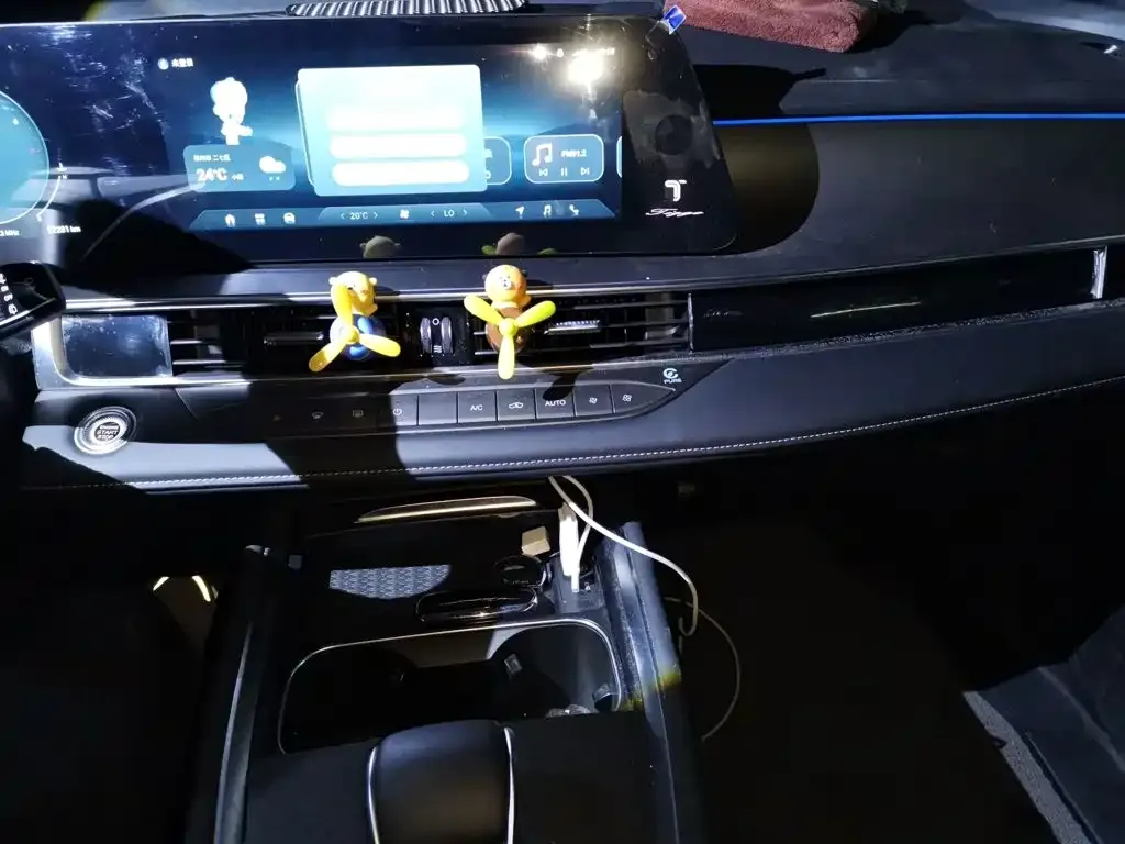 Chery Tiggo 8 PRO — фото 10