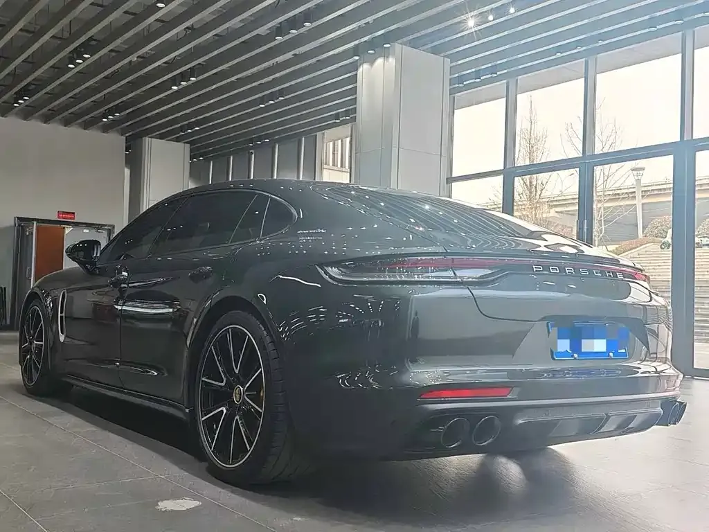 Porsche Panamera — фото 5