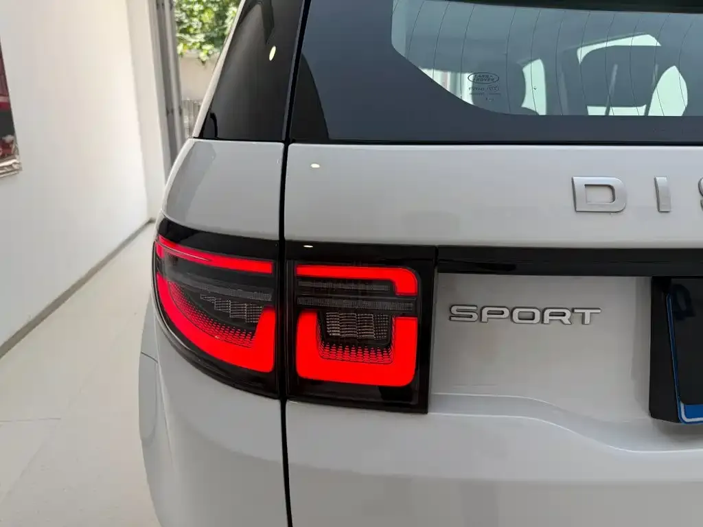 Land Rover Discovery Sport — фото 2
