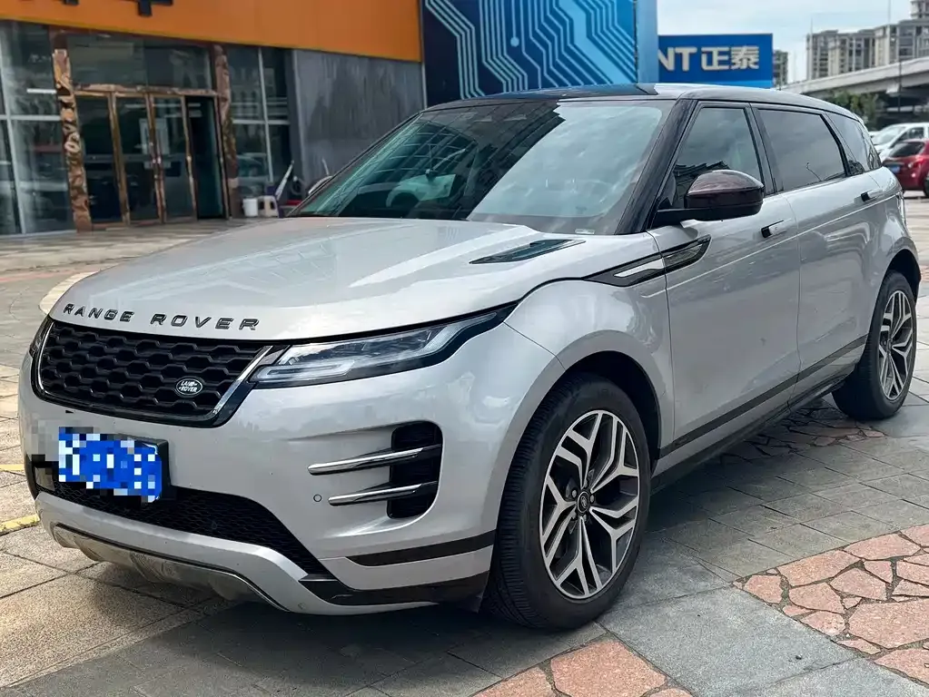 Land Rover Evoque — фото 1