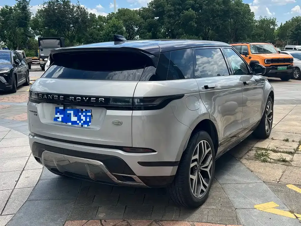 Land Rover Evoque — фото 10