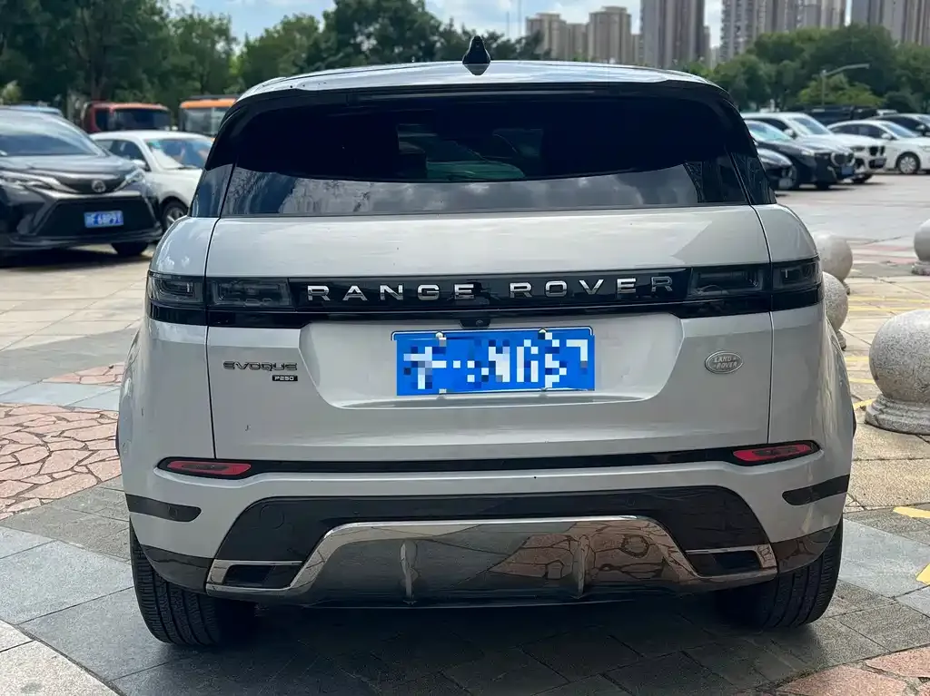 Land Rover Evoque — фото 7