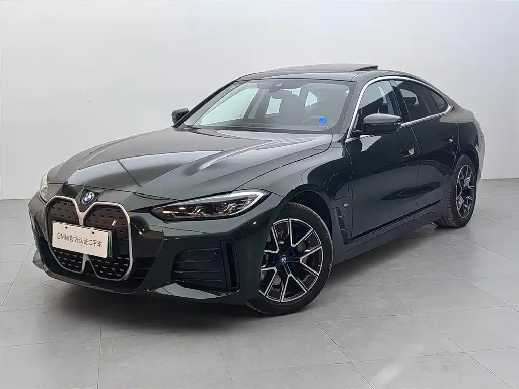 BMW i4 — фото 1