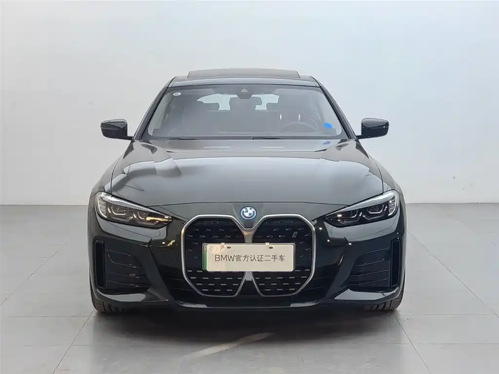 BMW i4 — фото 2
