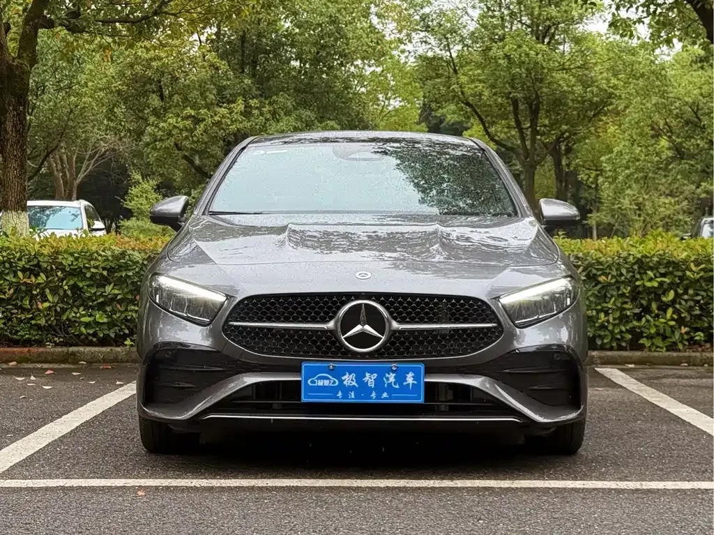 Mercedes-Benz A-Class — фото 6