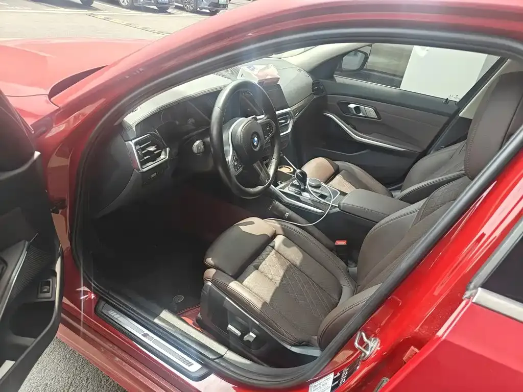 BMW 3 Series — фото 1