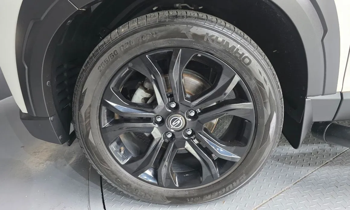 KG Mobility (Ssangyong) Rexton — фото 9
