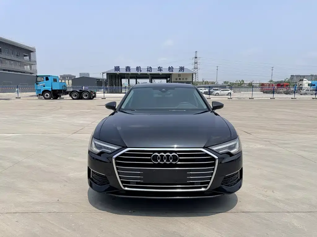 Audi A6L — фото 4