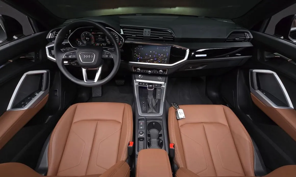 Audi Q3 2025 из KR, фото 9