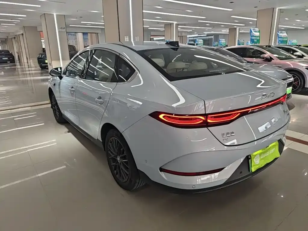 BYD Qin PLUS — фото 7