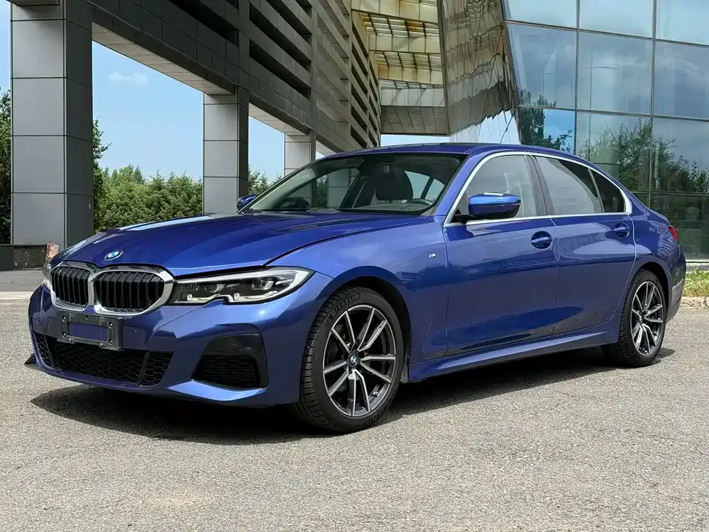 BMW 3 Series — фото 1