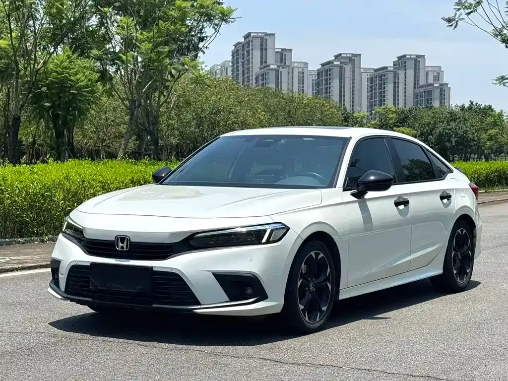 Honda Civic — фото 1