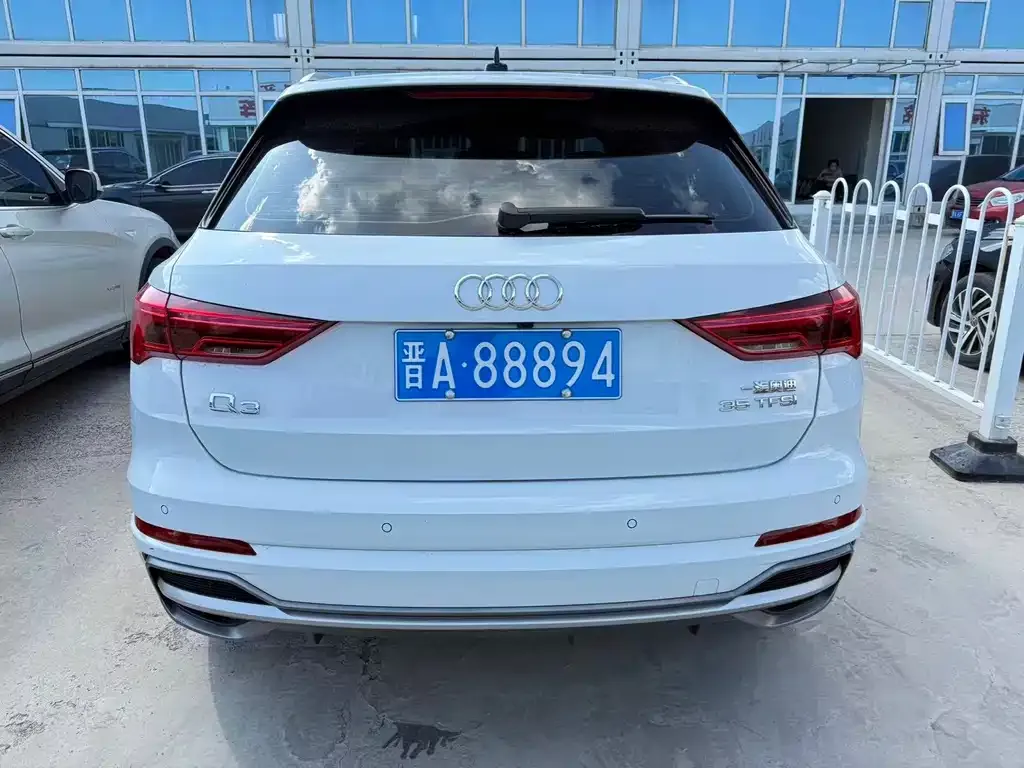 Audi Q3 — фото 3