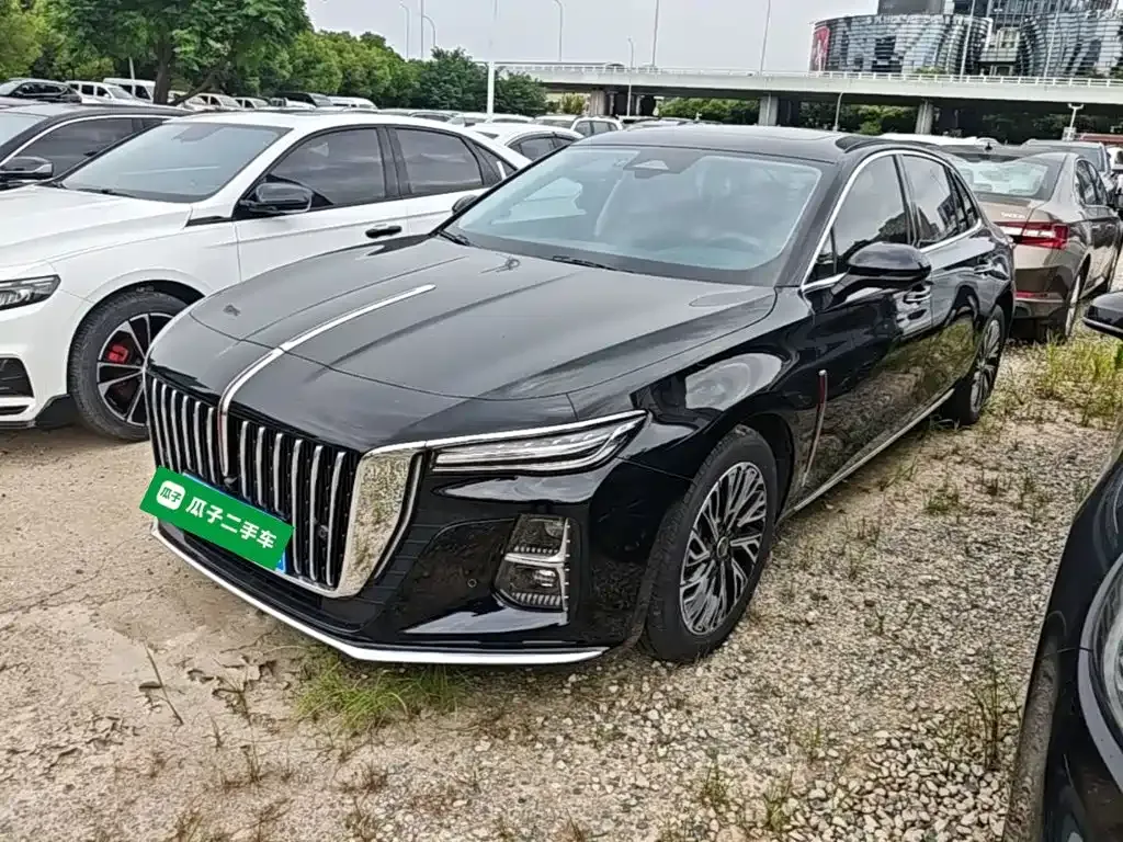 Hongqi H5 — фото 9