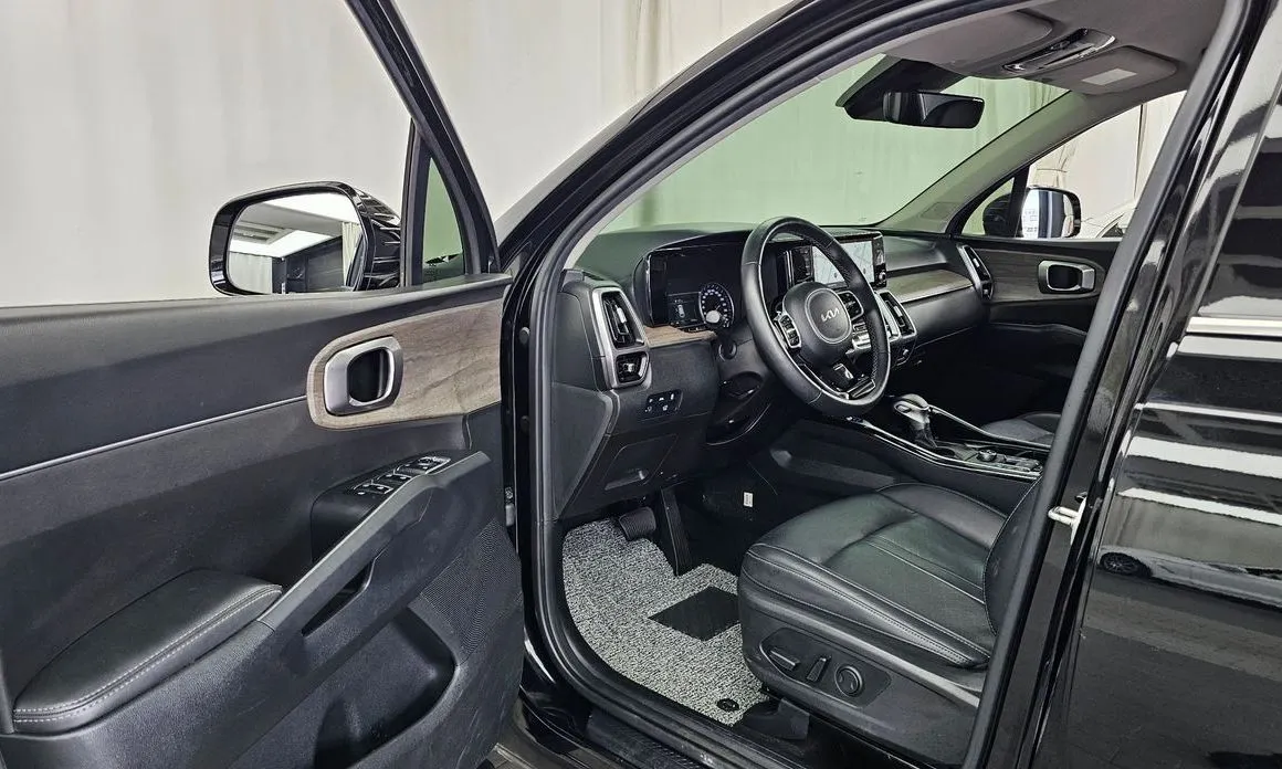 Kia Sorento 2023 из KR, фото 6