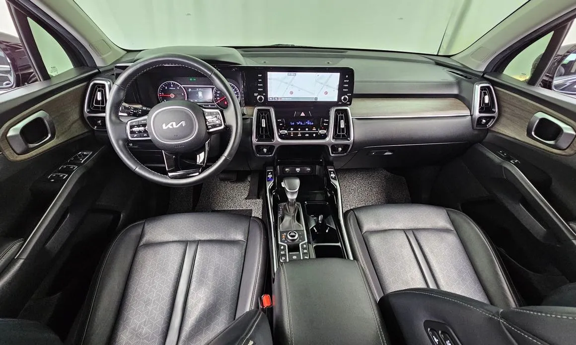 Kia Sorento 2023 из KR, фото 5