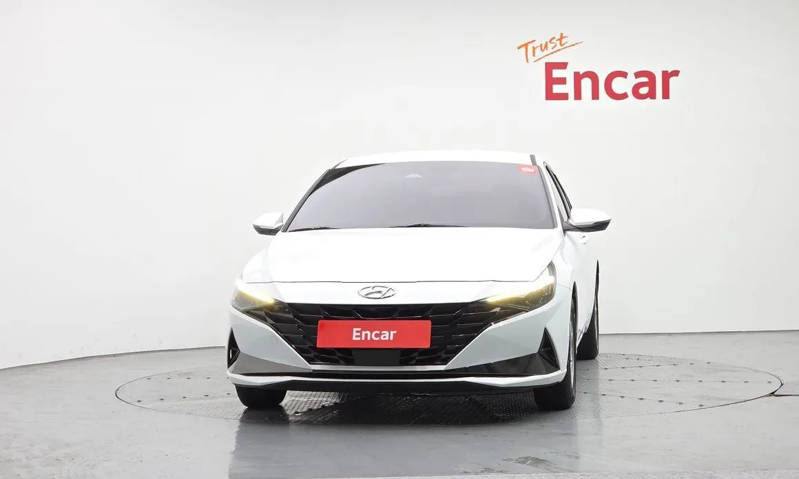 Hyundai AVANTE — фото 2