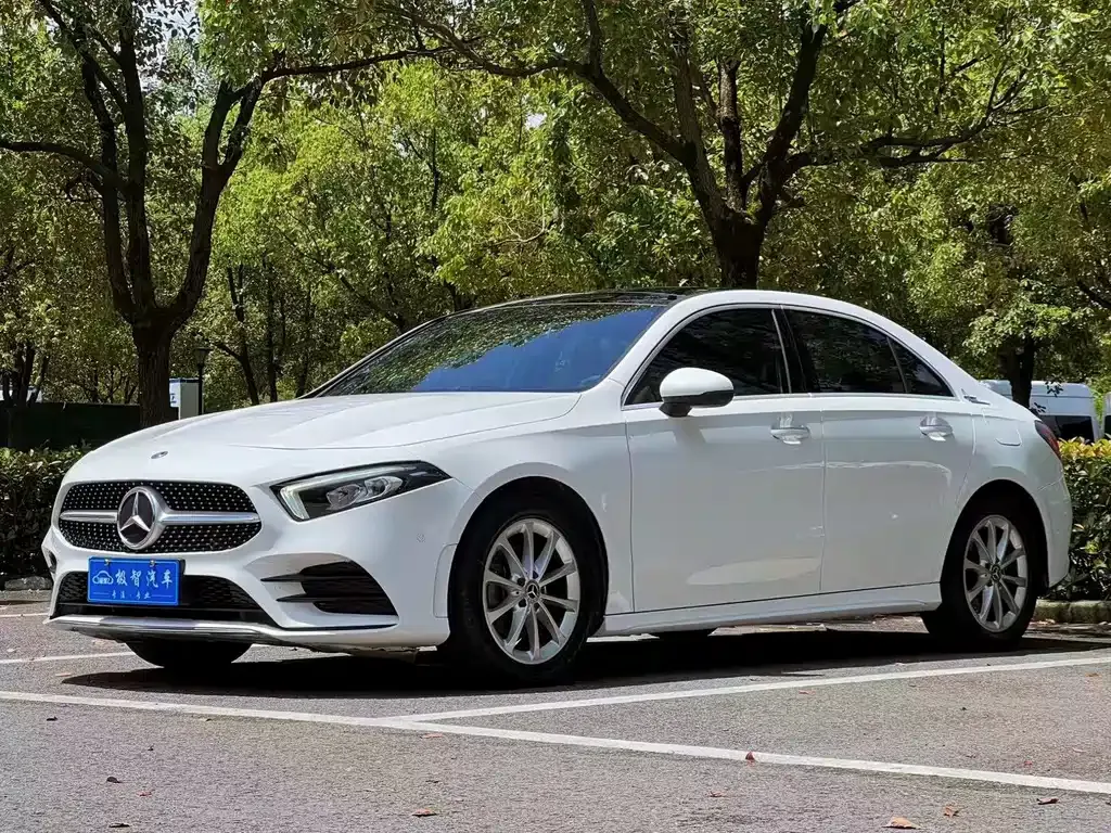 Mercedes-Benz A-Class — фото 1