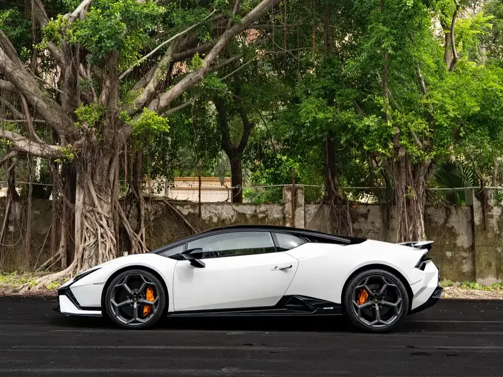 Lamborghini Huracan — фото 9