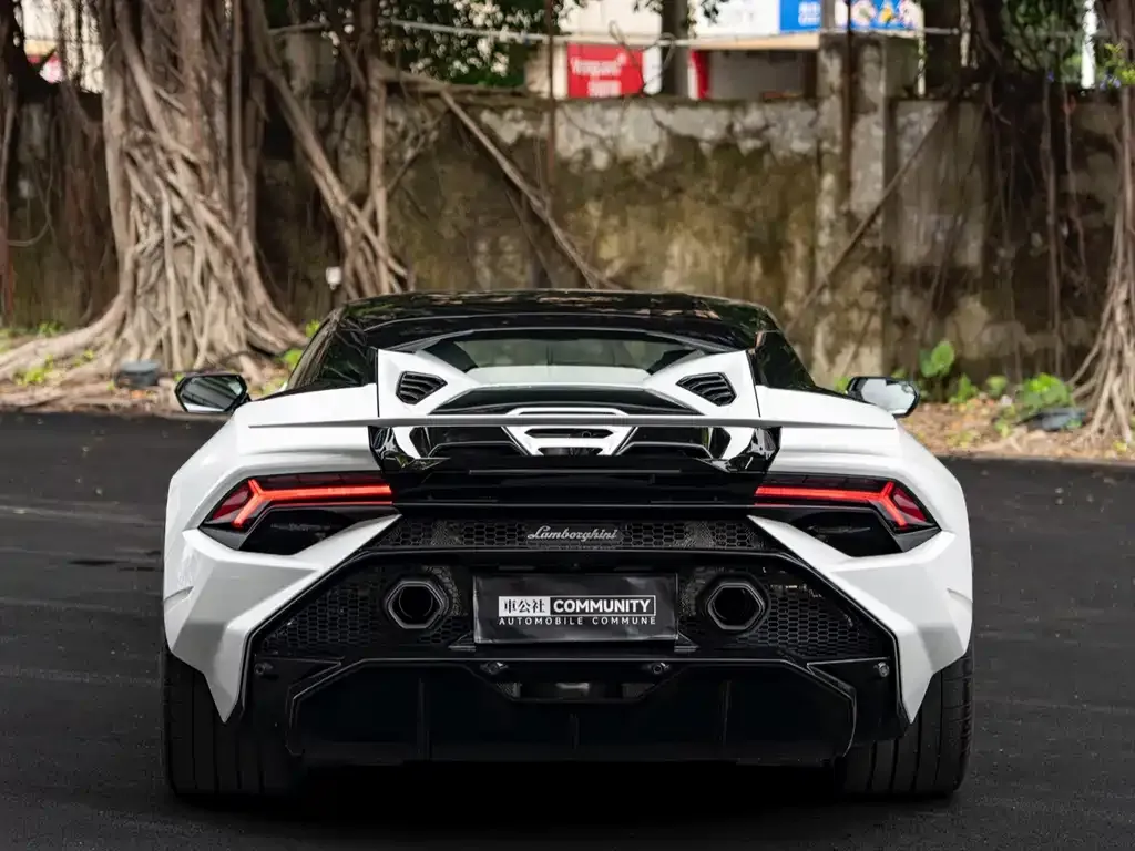 Lamborghini Huracan — фото 8