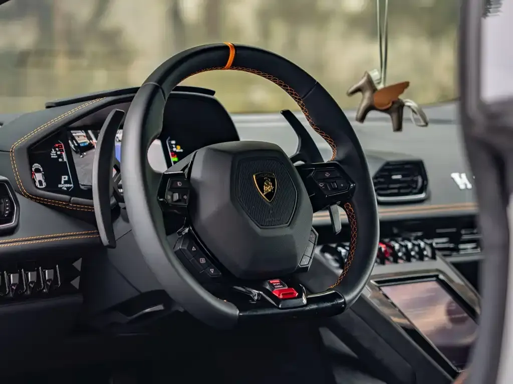 Lamborghini Huracan — фото 4