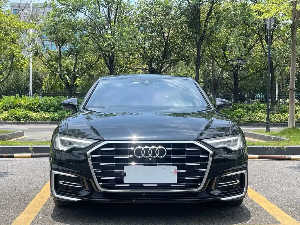Audi A6L — фото 9
