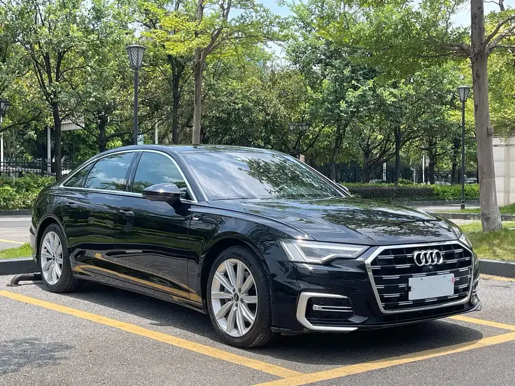 Audi A6L — фото 6