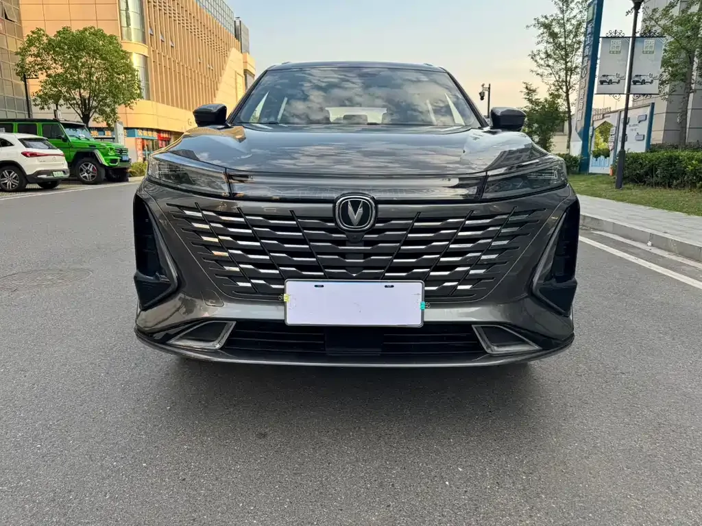 Changan CS75PLUS — фото 9