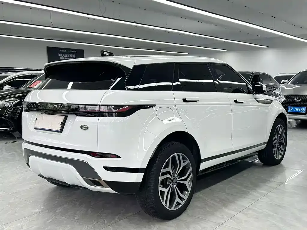 Land Rover Evoque — фото 9