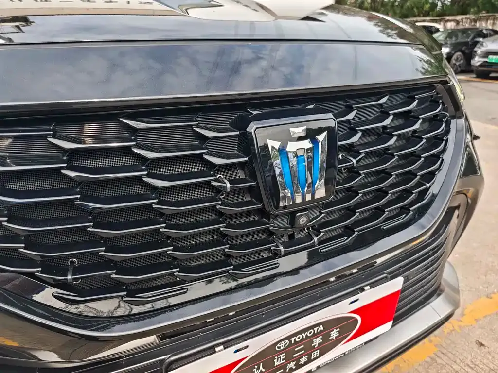 Toyota Crown Kluger 2024 из CN, фото 10