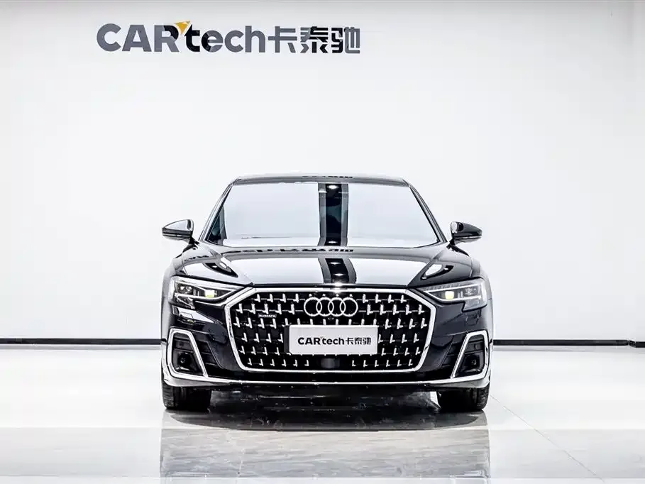 Audi A8 — фото 5