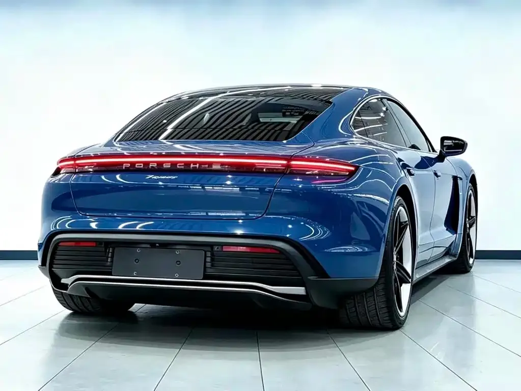 Porsche Taycan — фото 6
