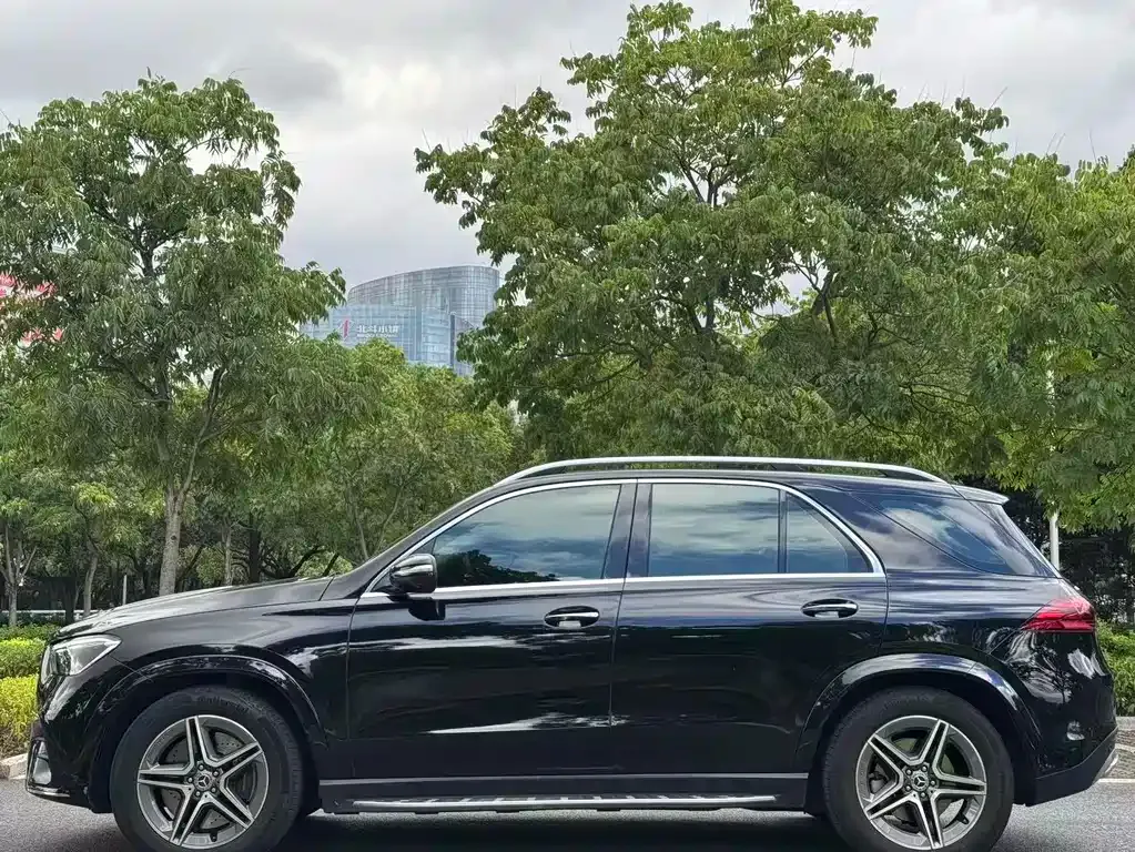 Mercedes-Benz GLE (Import) — фото 9