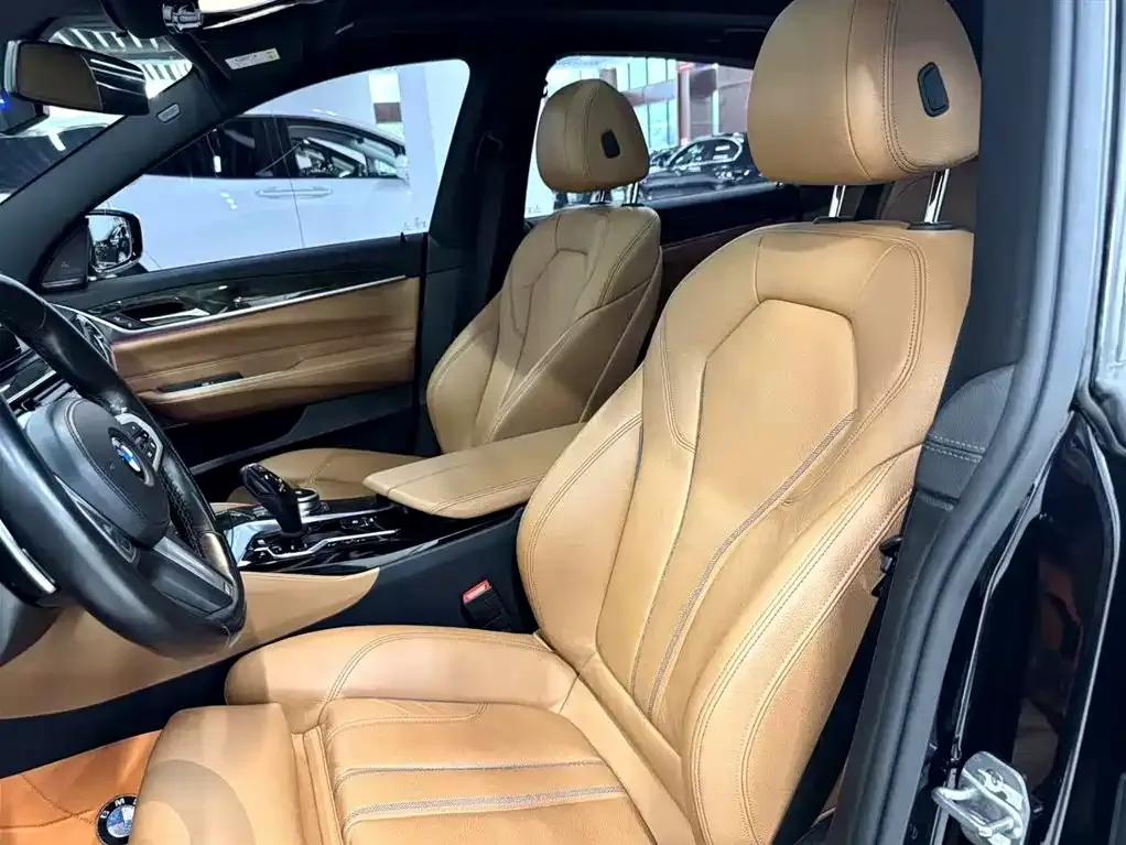 BMW 6 Series GT — фото 10