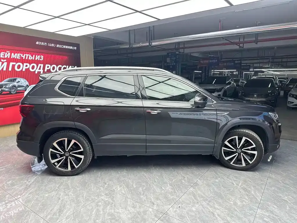 Volkswagen Tharu — фото 5