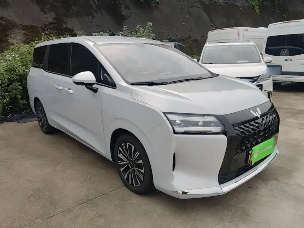 Wuling Starlight 730 New Energy — фото 10