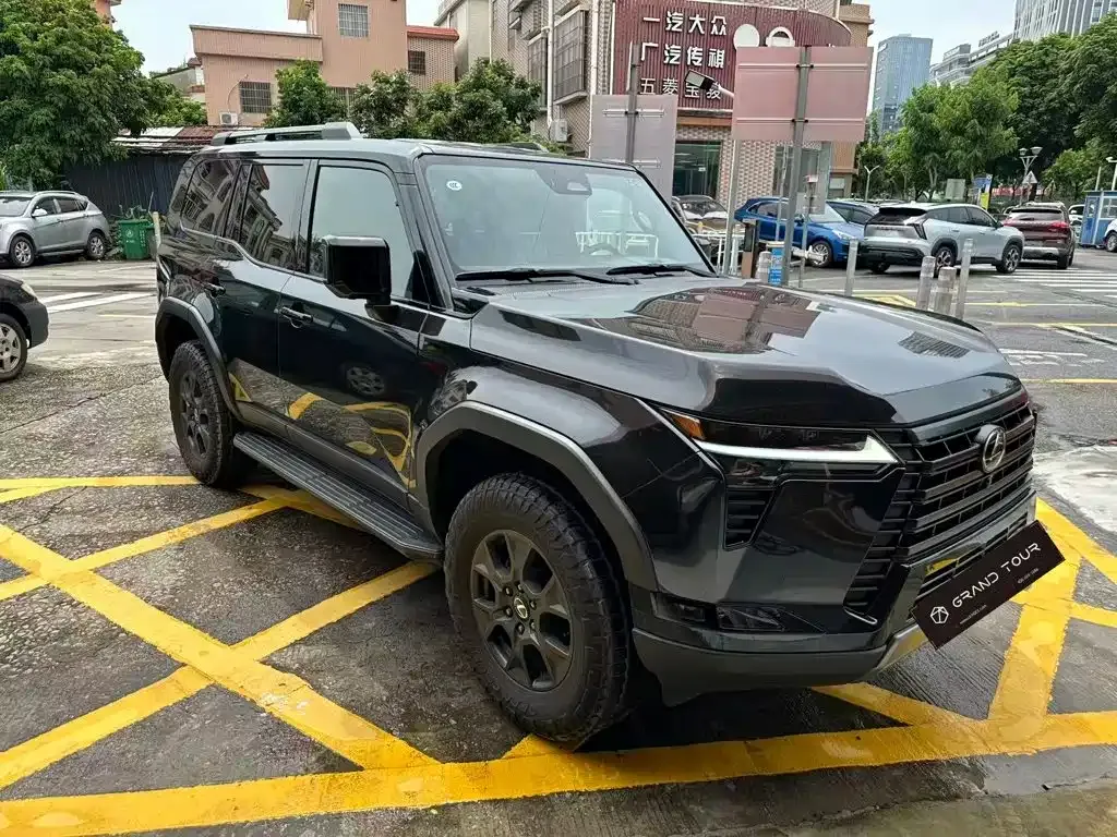 Lexus GX 2025 из CN, фото 4