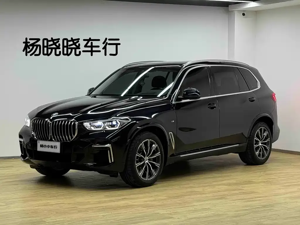 BMW X5 — фото 1