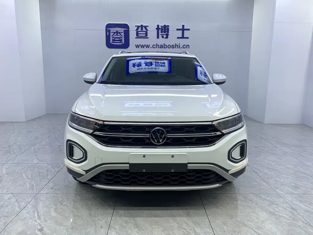 Volkswagen T-Roc — фото 2