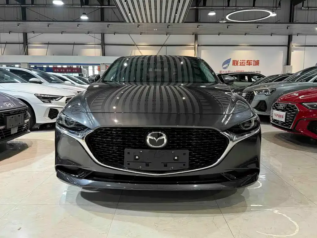 Mazda 3 Axela — фото 5