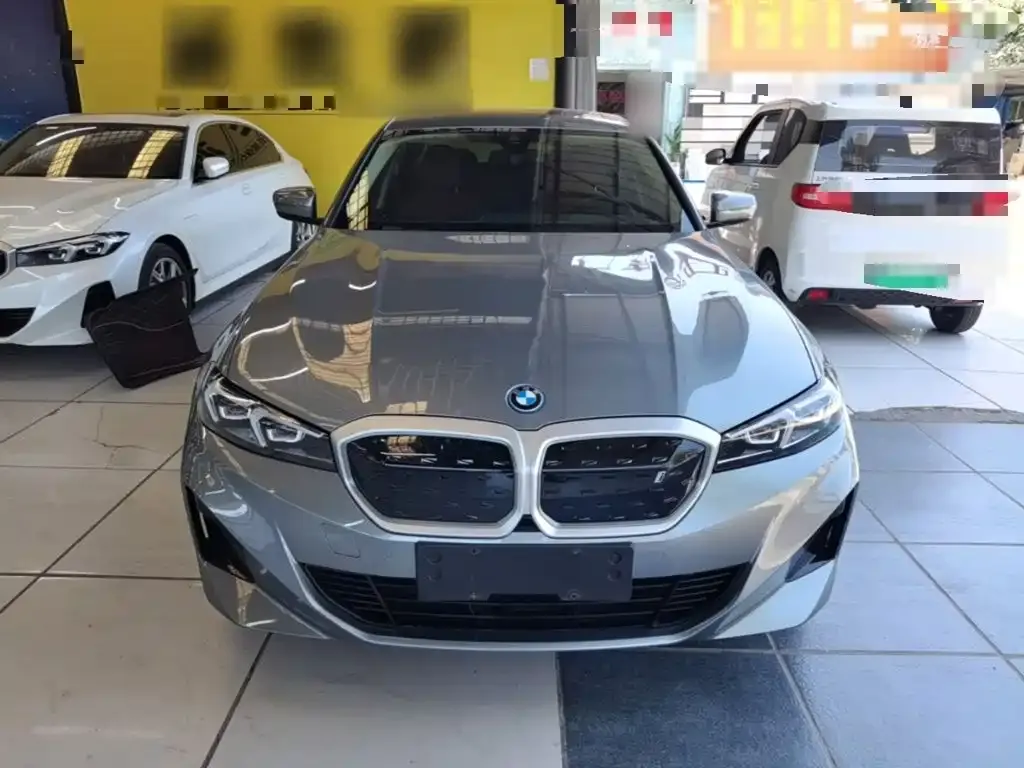 BMW i3 — фото 10