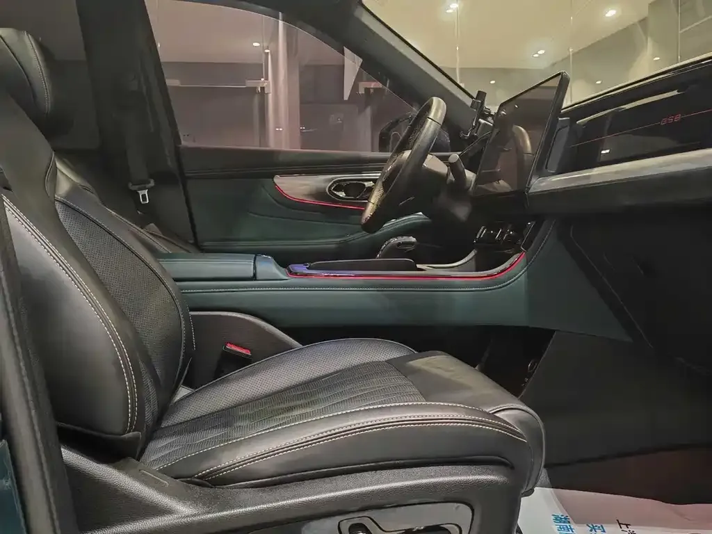 GAC Motor Trumpchi GS8 — фото 5