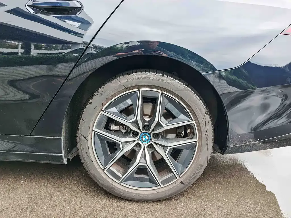 BMW i5 2024 из CN, фото 10
