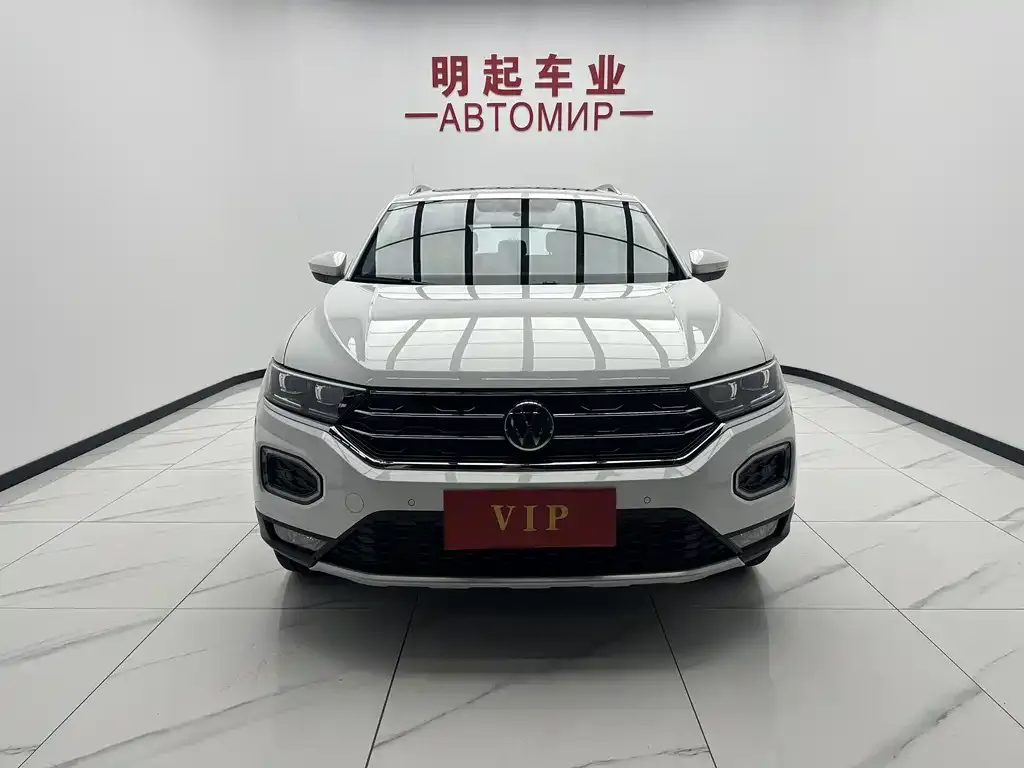 Volkswagen T-Roc — фото 3