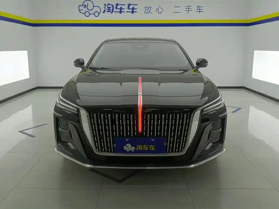 Hongqi H5 — фото 2