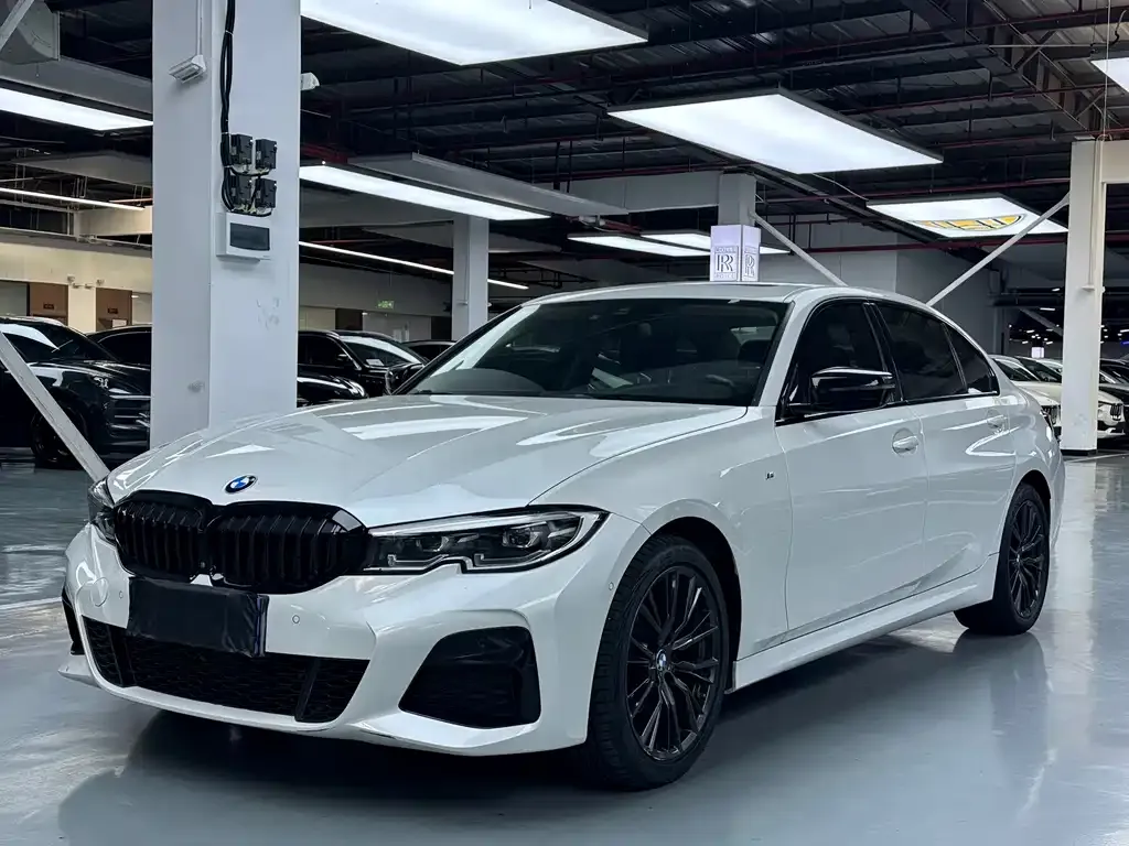 BMW 3 Series — фото 1