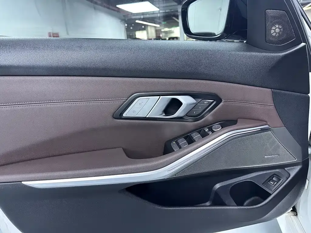 BMW 3 Series — фото 10