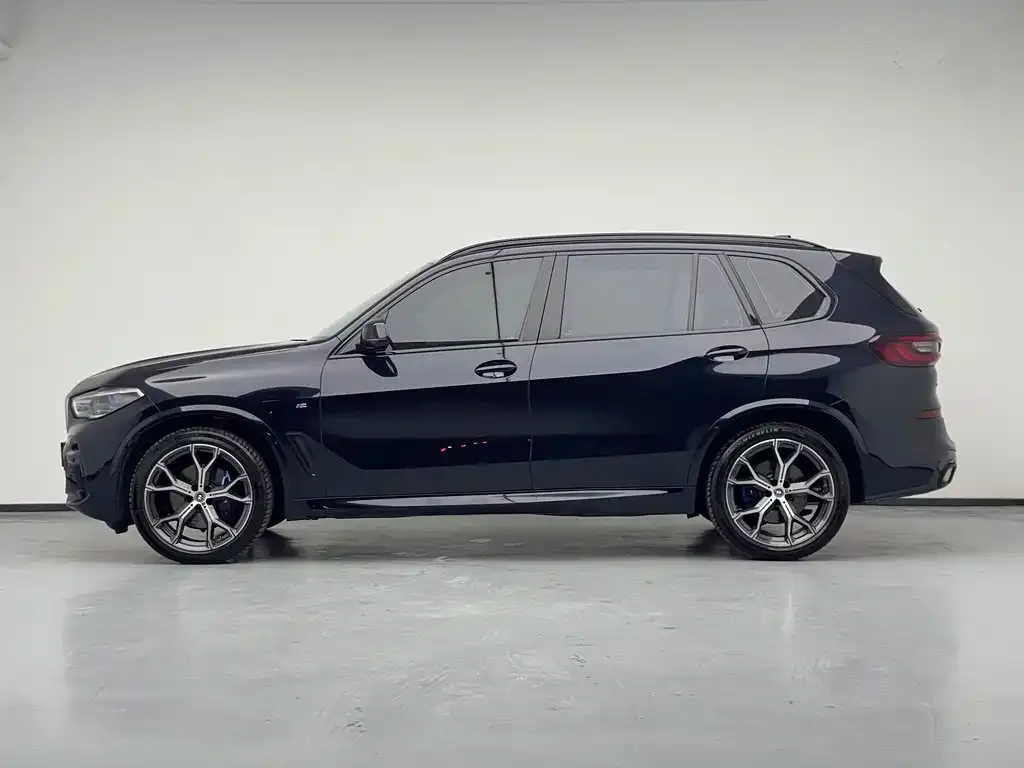 BMW X5 — фото 4