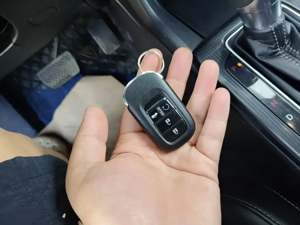 Honda Civic 2022 из CN, фото 2