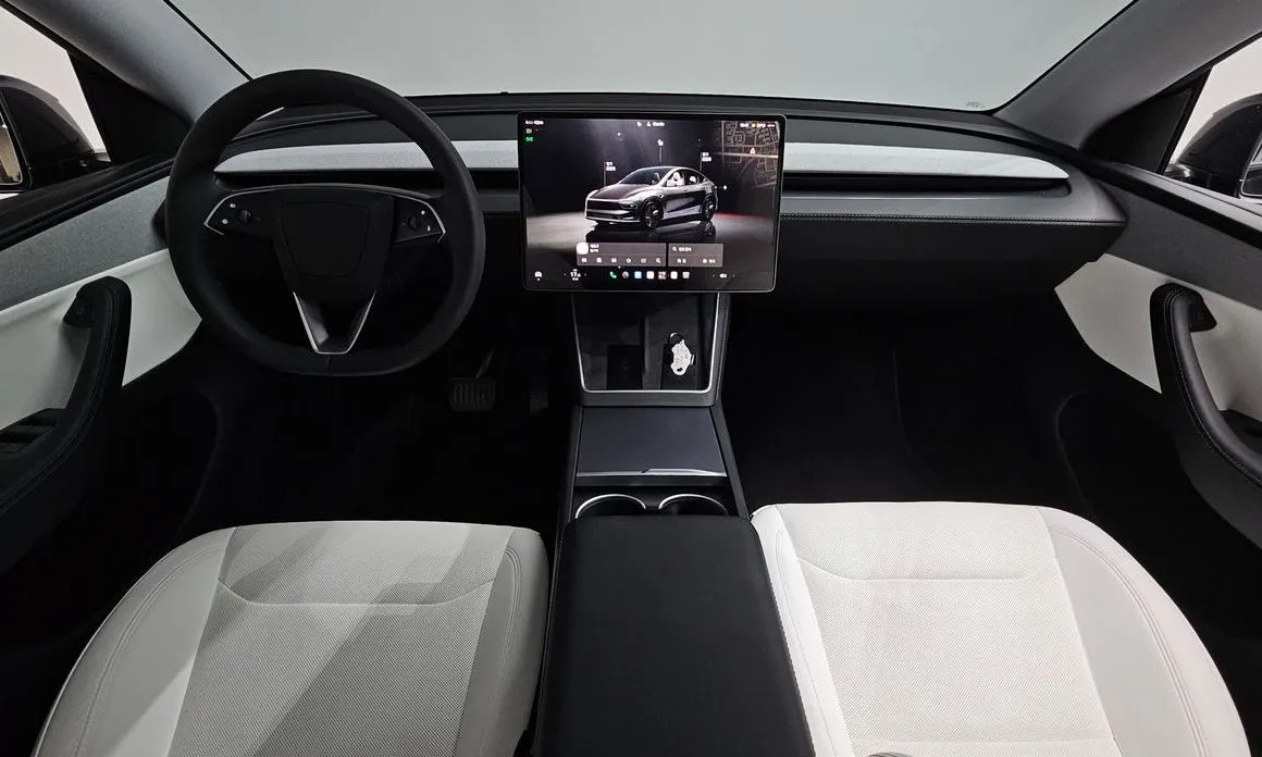 Tesla Model Y — фото 3
